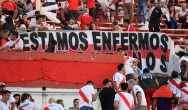 Hinchas de River Plate, en el estadio Monumental, en Buenos Aires (Argentina) Hinchas de River Plate, en el estadio Monumental, en Buenos Aires (Argentina)