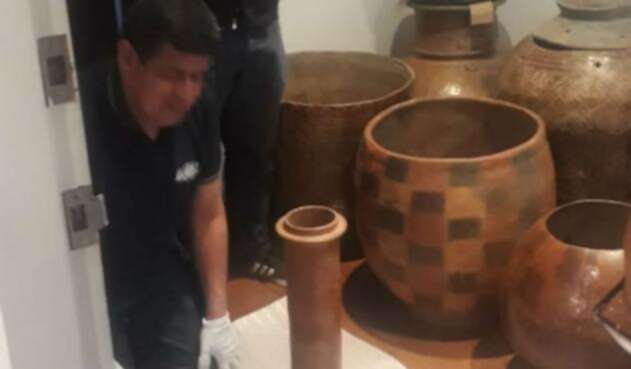 FISCALÍA INCAUTÓ PIEZAS PRECOLOMBINAS