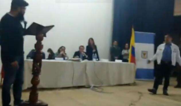 Debate sobre Transmilenio Debate sobre Transmilenio