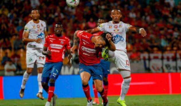 Tolima rescató un empate ante Medellín en la primera 'semi' de la liga Tolima empató ante el Medellín