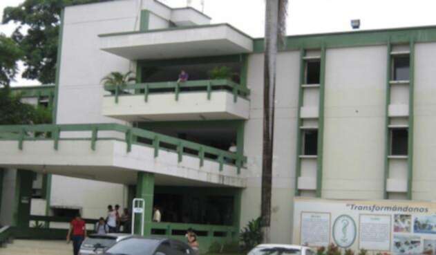 Màs de 16 mil estudiantes de la Universidad de Còrdoba afectados tras suspender semestre.