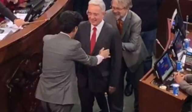 Uribe y Mockus