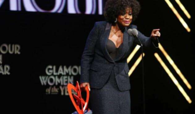 Viola Davis habló de manejo que hubo en su escena con Liam Neeson. Viola Davis compartió una escena de cama con Liam Neeson