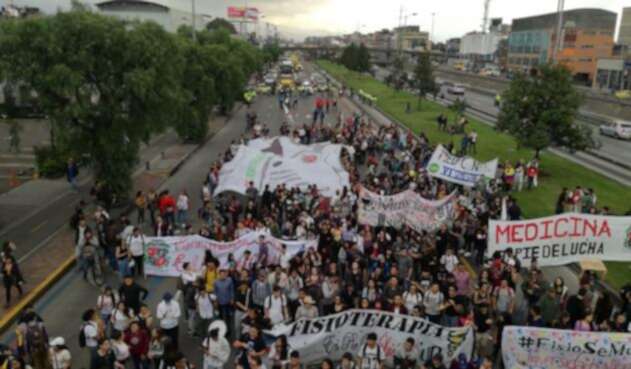 Marcha de estudiantes en Bogotá
