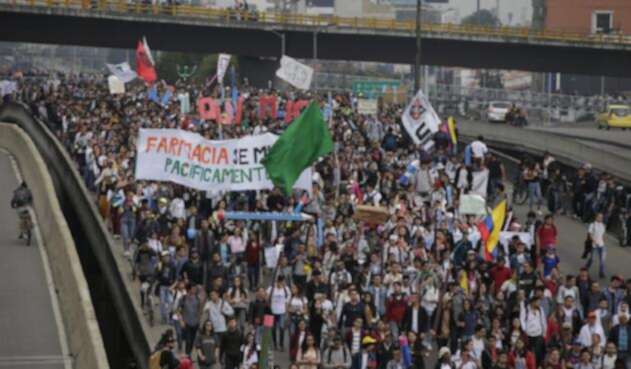 Manifestación de universidades públicas en Bogotá