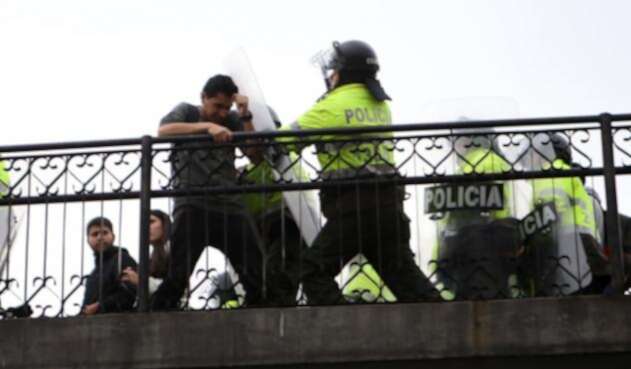 Marchas de estudiantes en Bogotá Marchas de estudiantes en Bogotá