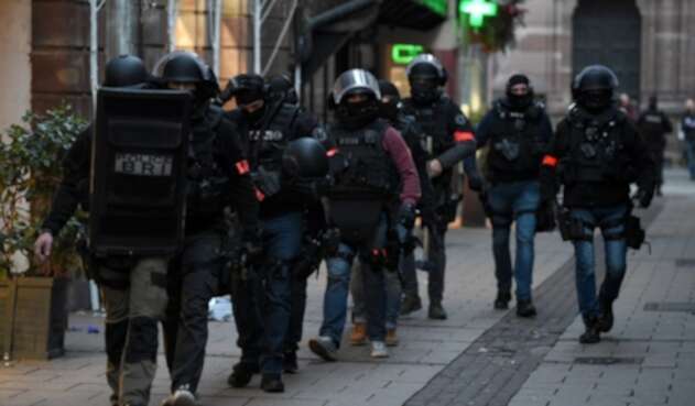 Policía Francia Estrasburgo