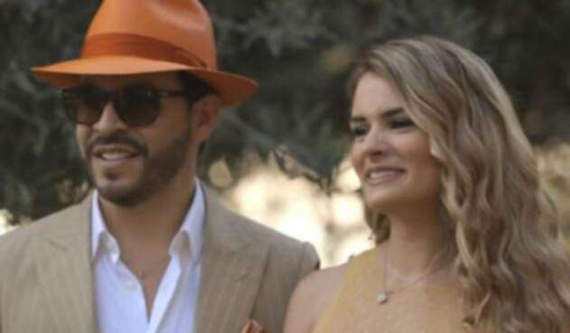 Abelardo de la Espriella y su esposa