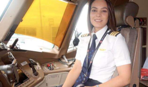 La piloto colombiana Alejandra María Gómez Rozo, de 32 años de edad