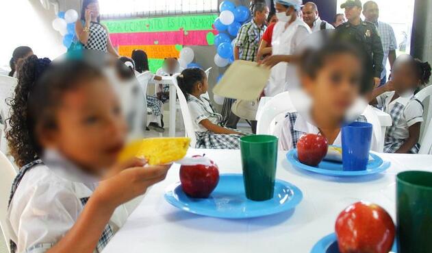 En Antioquia se han implementado campañas para evitar que los menores sigan sufriendo de este fenómeno. Este programa lleva alimentos a estudiantes de instituciones oficiales