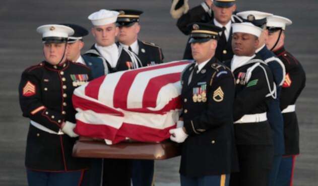 El féretro de George H.W. Bush vuelve a Texas para un último adiós El féretro de George H.W. Bush vuelve a Texas para un último adiós