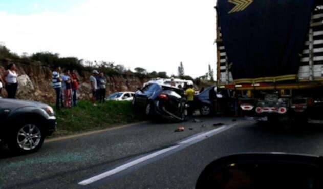 Accidente en plan éxodo via Bogotá Girardot