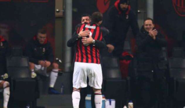 Gonzalo Higuaín y Gennaro Gattuso