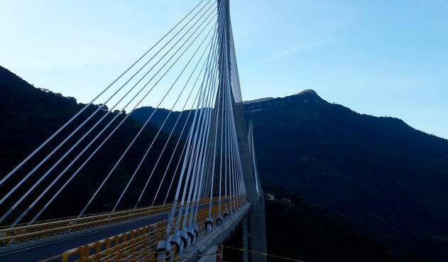El puente Hisgaura, en Santander
