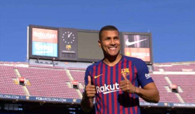 Jeison Murillo, luce la nueva camiseta del Barcelona Jeison Murillo, luce la nueva camiseta del Barcelona