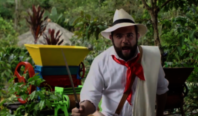 Los Puros Criollos