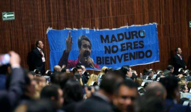 La valla puesta contra Nicolás Maduro en el Congreso de la Unión de Ciudad de México, órgano depositario del Poder Legislativo Federal