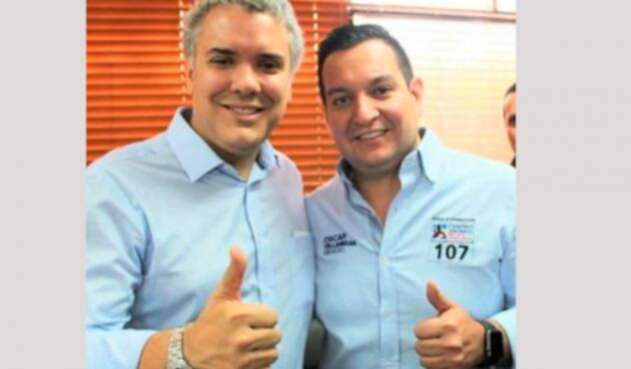 La foto que tiene el representante Óscar Villamizar en su perfil de Twitter, junto al presidente Iván Duque