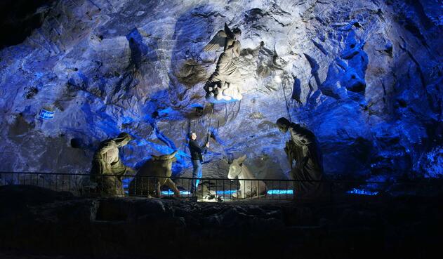 El pesebre instalado en la Catedral de Sal de Zipaquirá