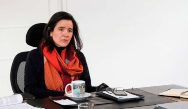 Sylvia Cristina Constaín, ministra de las TIC Sylvia Cristina Constaín, ministra de las TIC