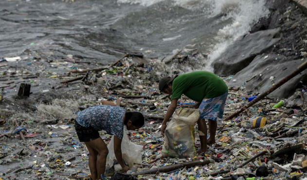Contaminación del mar en Bahía de Manila