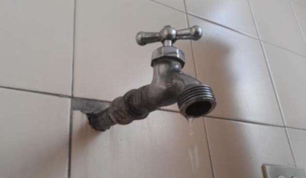 Escasez de agua por cuenta de la sequía