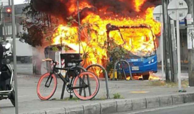 INCENDIO BUS SITP