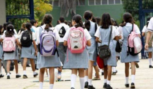 Foto referencial colegios Foto referencial colegios