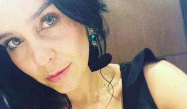 La actriz recibió un comentario por parte de una escritora, quien le sugirió que debía cuidar las opiniones que daba.