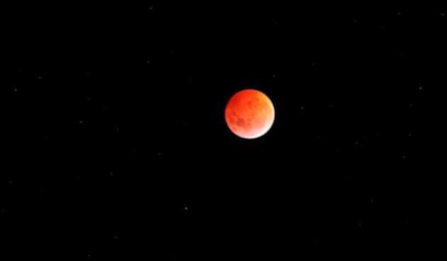 Eclipse de luna desde Pereira Eclipse de luna desde Pereira