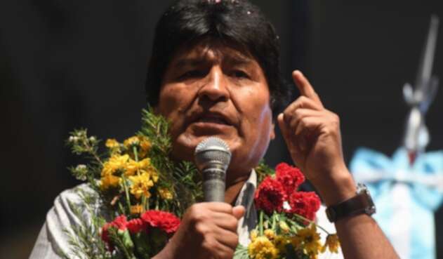 Evo Morales surgió en 1997 donde participó en las elecciones general y ahí resultó elegido como diputado de Cochabamba.