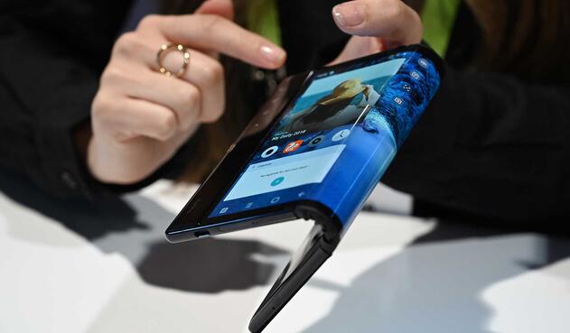 FlexPai cuenta con dos cámaras de 20 y 16 megaplxeles