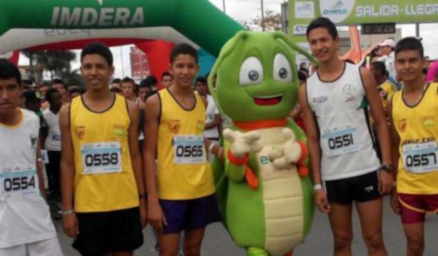 Hallam Bayona en una competencia con la liga de atletismo del Tolima