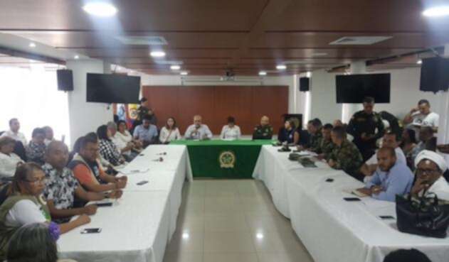 Reunión celebrada en el Comando de la Policía Metropolitana de Santa Marta