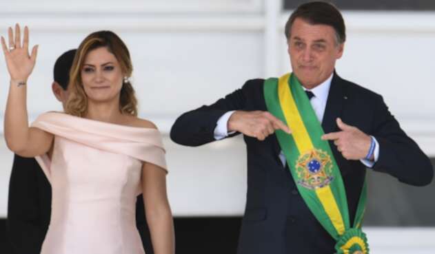 Michelle Bolsonaro y Jair Bolsonaro, primera dama y presidente de Brasil, respectivamente, en Brasilia