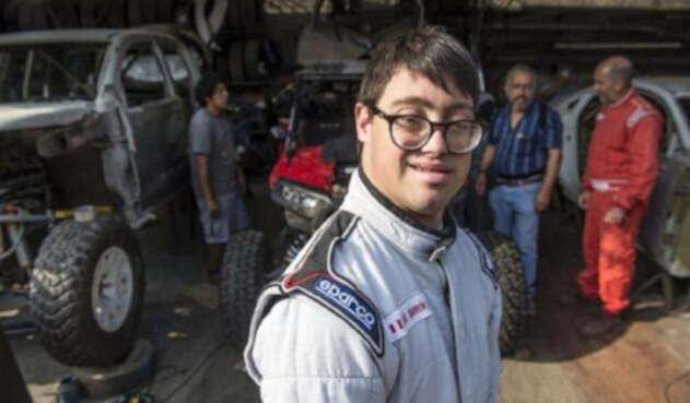 El peruano Lucas Barrón hará historia en el Rally Dakar 2019, cuando a partir del 6 de enero se transforme en el primer competidor con síndrome de Down.