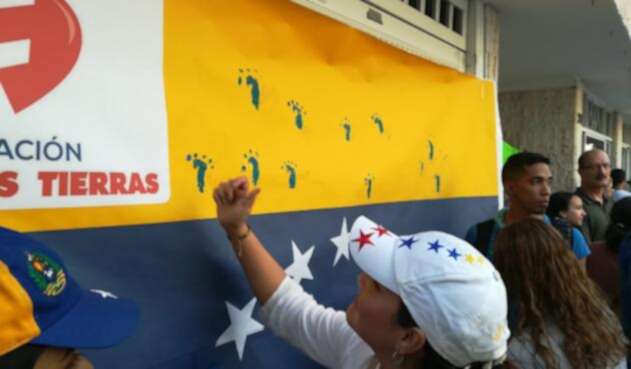 Plantón de Venezolanos en Bucaramanga
