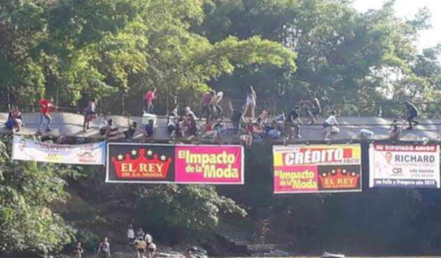 Puente colapsado en Caquetá Puente