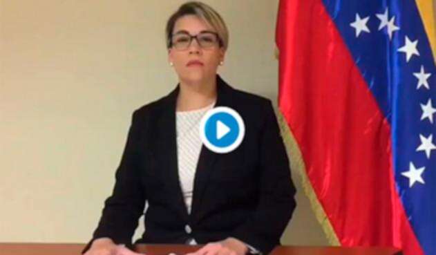 Scarlet Salazar, segunda en el Consulado General de Venezuela en Miami