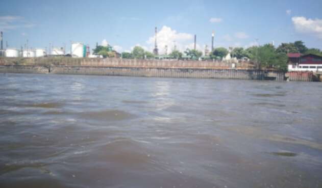 Vista de Barrancabermeja desde el Magdalena