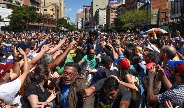 Cientos de miles de venezolanos marcharon en Caracas
