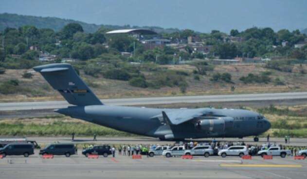 Un Air Force C-17 de Estados Unidos llegando con ayuda humanitaria a Cúcuta