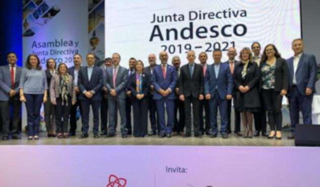 En la asamblea de Andesco, Astrid Álvarez fue elegida como presidenta de Junta Directiva.