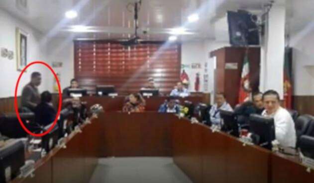 Bofetada de concejal de Sogamoso Bofetada de concejal de Sogamoso