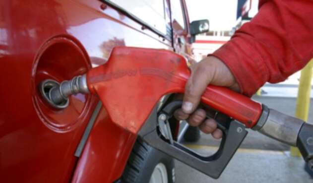 COMBUSTIBLE