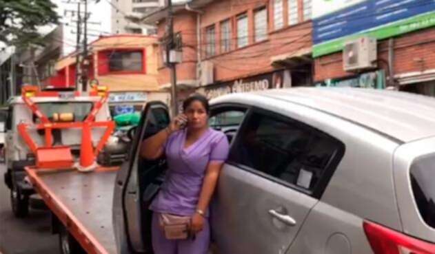 La mujer que permaneció en su carro, en Villavicencio La mujer que permaneció en su carro, en Villavicencio