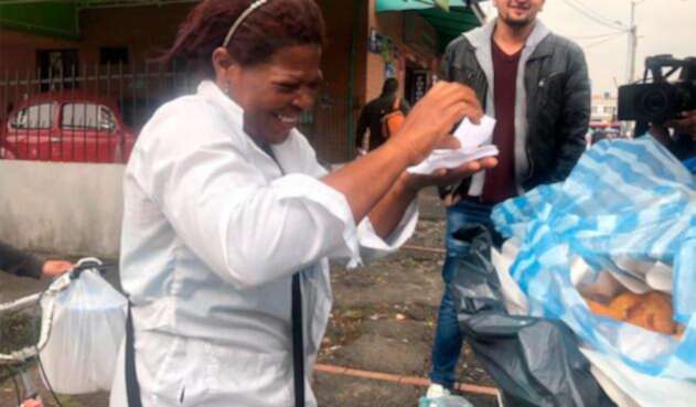 Herlin Solis, vendedora de empanadas en Bogotá Herlin Solis, vendedora de empanadas en Bogotá