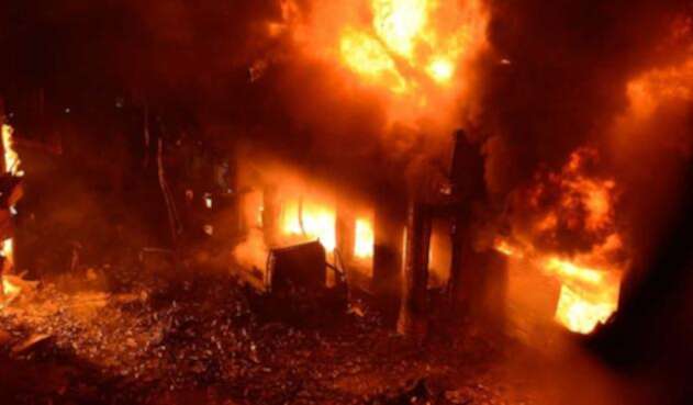 Incendio Bangladés Incendio Bangladés