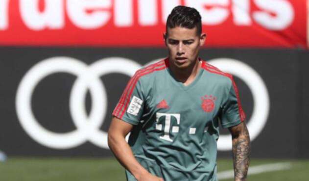 James Rodríguez en entrenamiento con el Bayern Múnich James Rodríguez en entrenamiento con el Bayern Múnich