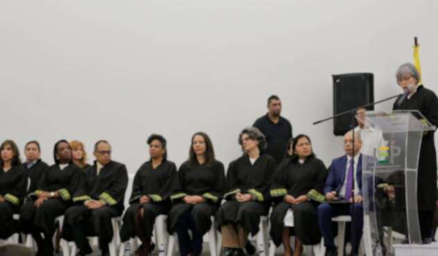 Los magistrados de la JEP cuando se cumplió un año de la puesta en funcionamiento del tribunal, el 16 de enero de 2019